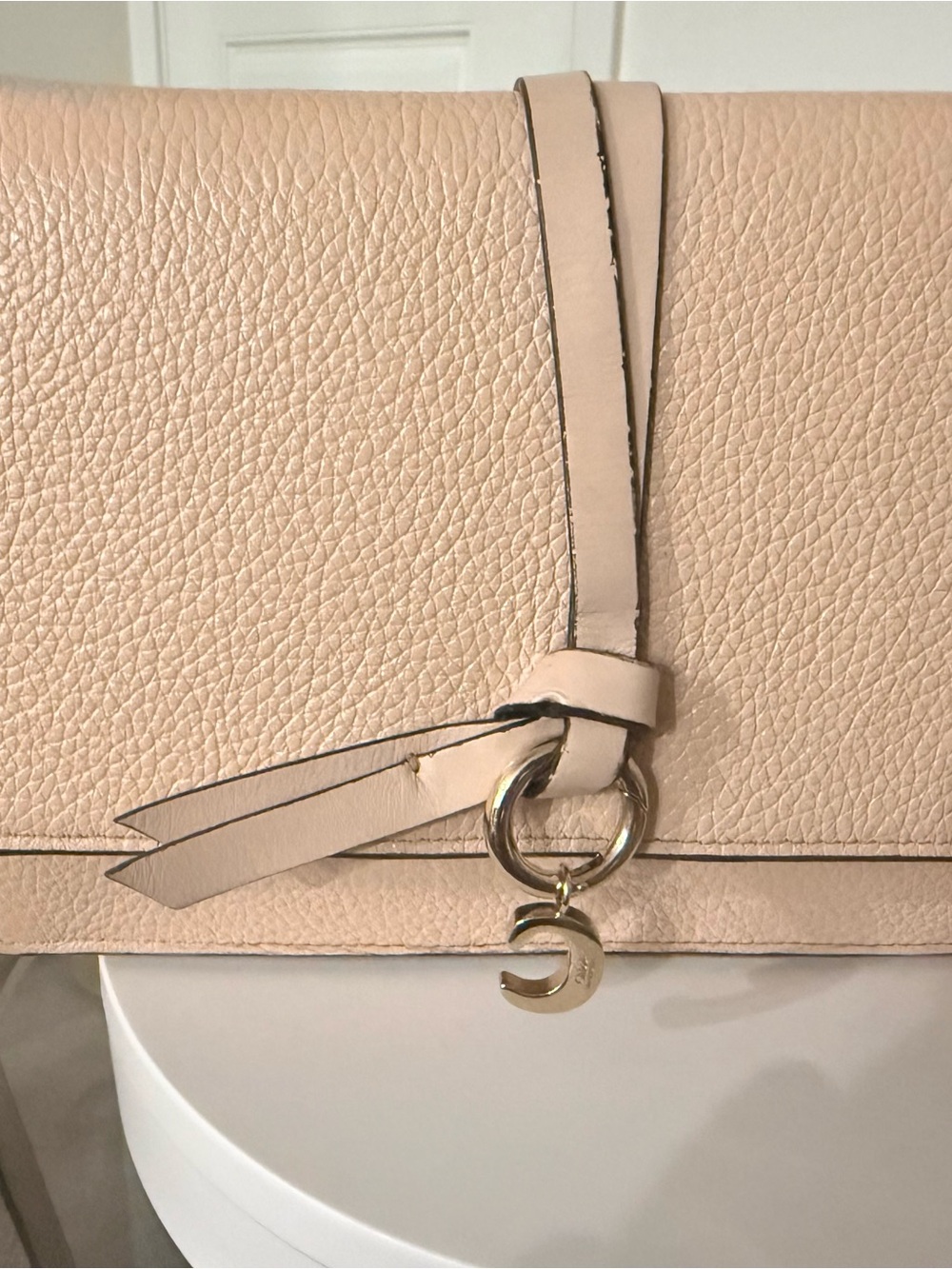 Pre-owned Chloe Pink Blush Leather Clutch with Gold Charm